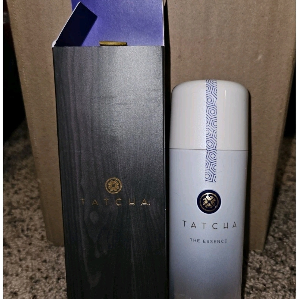 Tatcha The Essence in Elegant White and Gold